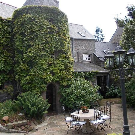 Bed and Breakfast La Tourelle 22 Quintin Экстерьер фото